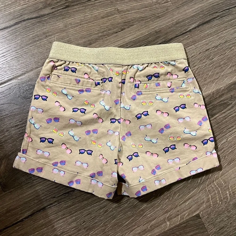 Gap Kids Girls Slip On Khaki Shorts Sunglasses Size Small CUTE!